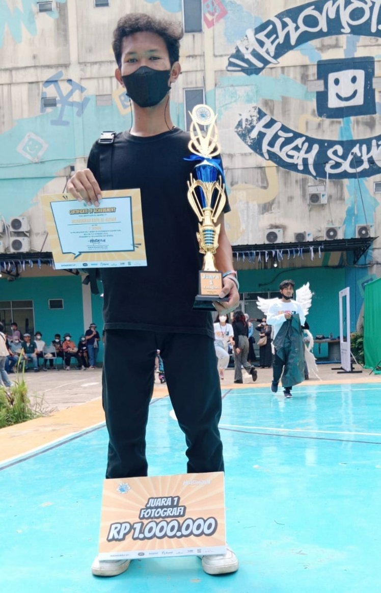 SMK Putra Bangsa juara foto