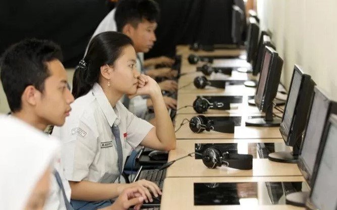 memilih SMK di SMK Putra Bangsa